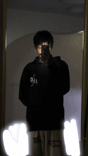 FAFB8B81 2964 442C A1A9 EE730E0DD5E9.jpg