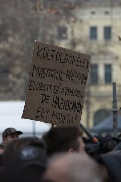 602900950 1439700618159239 3318893728209192764 n.jpg?stp=dst jpg s590x590 tt6& nc cat=101&ccb=1 7& n.jpg