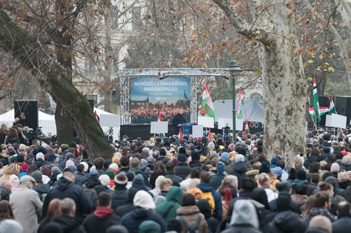 603761197 1439700574825910 4683480535683600115 n.jpg?stp=dst jpg s590x590 tt6& nc cat=107&ccb=1 7& n.jpg