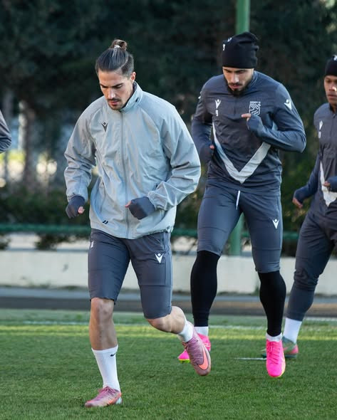 603260245 18412891645140358 6364916369964772118 n.jpg?stp=dst jpg s590x590 tt6& nc cat=111&ccb=1 7& .jpg