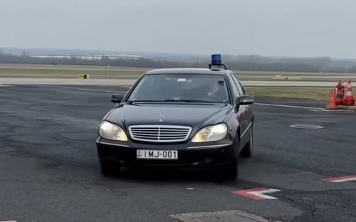 600283887 122200770236506056 2726853086517374823 n.jpg?stp=dst jpg p843x403 tt6& nc cat=106&ccb=1 7&.jpg