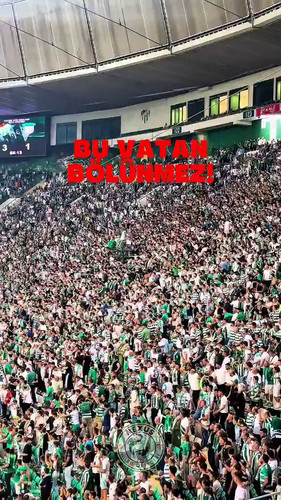 eu1xKemyQm wdFXs.jpg