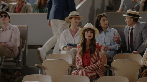 Emily.in.Paris.S04E01.Break.Point.2160p.NF.WEB DL.CZ EN.DD+5.1.DoVi.HDR.H.265 Tyrell.mkv 20251220 20