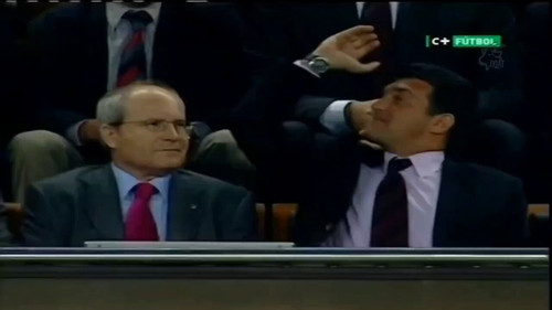 f jLzEtl48y54PVI.jpg