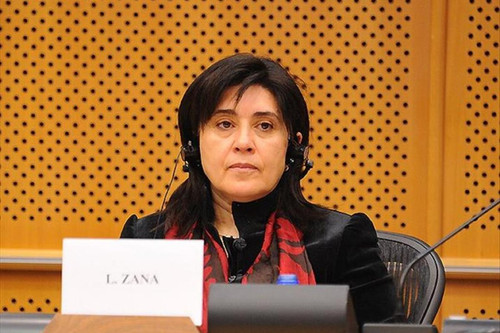 G8ZgUzGWwAIq gd?format=jpg.jpg