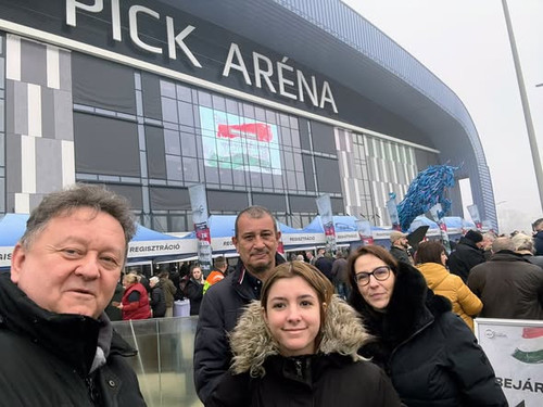 601861130 1526626379465660 2940807816381110164 n.jpg?stp=dst jpg s590x590 tt6& nc cat=105&ccb=1 7& n.jpg