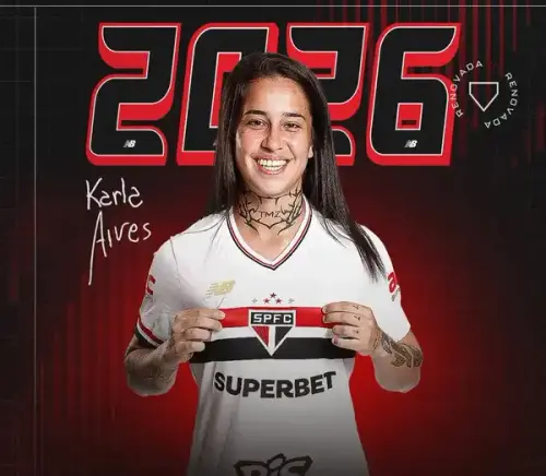 Karla Alves renova contrato com São Paulo até 2026, fortalecendo o time para o futuro
