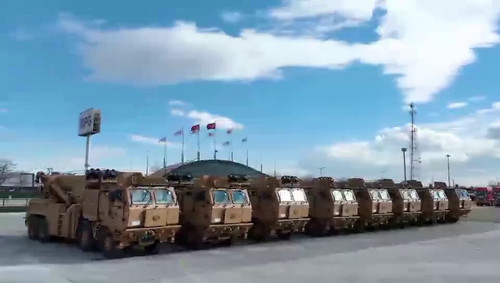 a2JINT8NxD 53Jgx.jpg