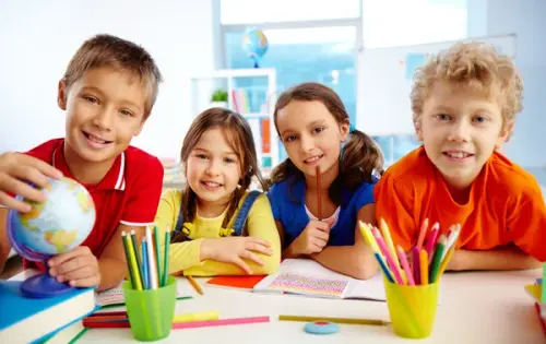 gambar anak belajar.webp