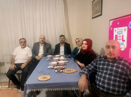 G8eh6jDWgAAjIRu.jpg