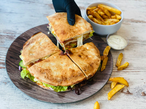 huogamburger s vyprazanym kuracim.jpg