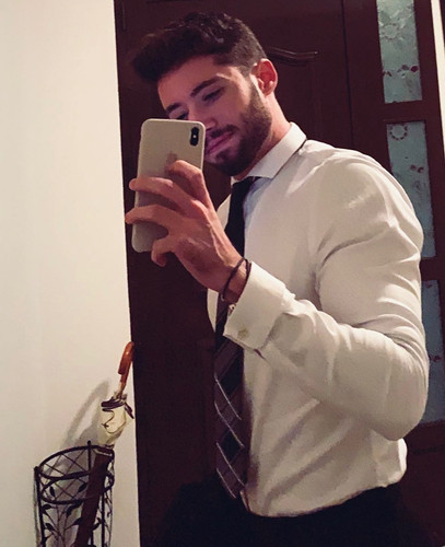 robertogarrdner 2362094049334798702 240321720 2020 07 26.jpg