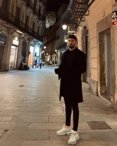 robertogarrdner 2489569369840834893 240321720 2 2021 01 18.jpg