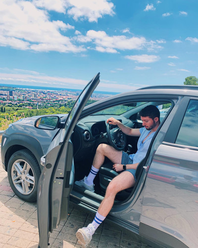 robertogarrdner 2064613884660751815 240321720 3 2019 06 12.jpg