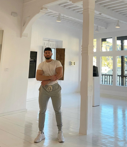 robertogarrdner 3066919242576044729 240321720 2023 03 26.jpg