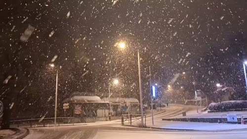 RZlMiouDB IA k8q.jpg