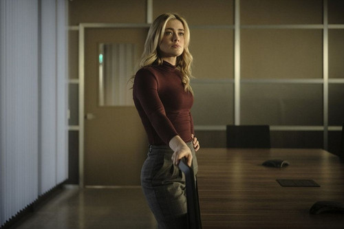 THE HUNTING PARTY -- "Jenna Wells" Episode 110 -- Pictured: Melissa Roxburgh as Rebecca Bex Henderso.jpg