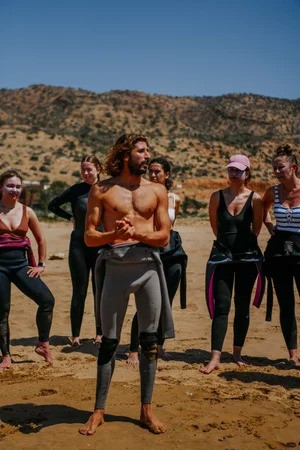 Intermediate surf coaching for women.jpg