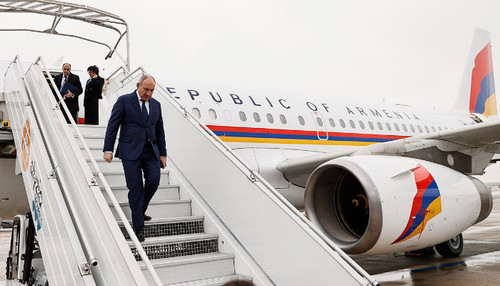 600639329 1300218118787328 7476680549103614923 n.jpg? nc cat=102&ccb=1 7& nc sid=127cfc& nc ohc=WjKr.jpg