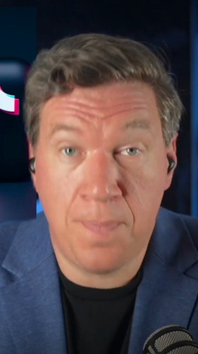 LcH9AvcilElXvjDi.jpg