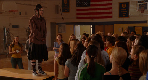 Mean.Girls.2004.2160p.UHD.BluRay.CZ SK EN.TrueHD.5.1.DoVi.HDR.x265 E.mkv 20251221 135248.891