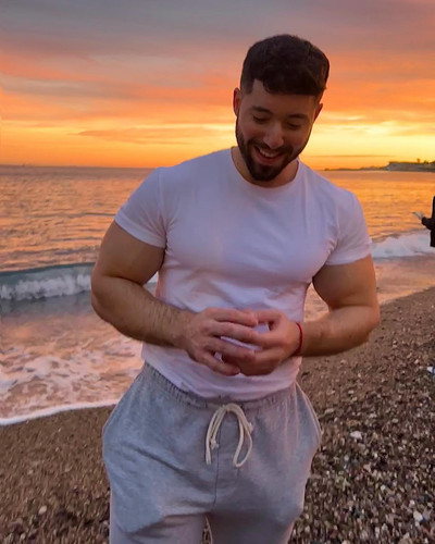 robertogarrdner 3272339356474840879 240321720 2 2024 01 03.jpg