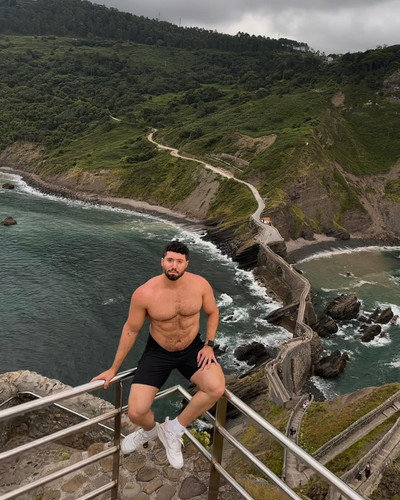 robertogarrdner 3428217935309025047 240321720 1 2024 08 05.jpg