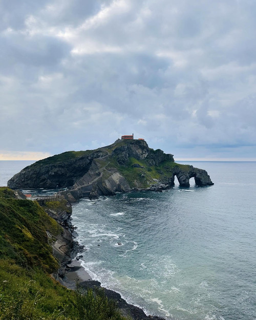 robertogarrdner 3428217935309025047 240321720 6 2024 08 05.jpg