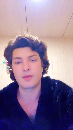 ollSRRA OMZSJ3Xx.jpg