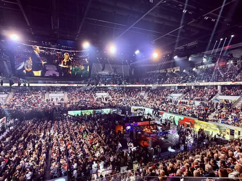 599948826 1417620580364863 7063238635463931306 n.jpg?stp=cp6 dst jpg s590x590 tt6& nc cat=103& nc cb.jpg