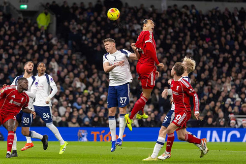 P2025 12 20 Tottenham Liverpool 41.jpg