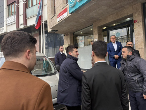 G8tw saXQAEfygl.jpg