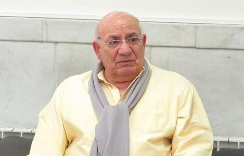 G8n57G bMAAyLoS.jpg
