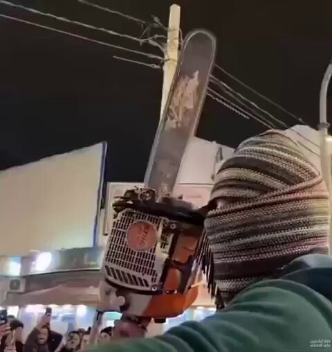 zg2lRYESXEOkGhXa.jpg