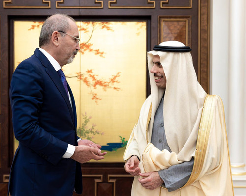 G8t8ALwXUAEiXF1.jpg
