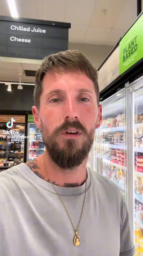 1vBy0E1mxZ Y2EiE.jpg