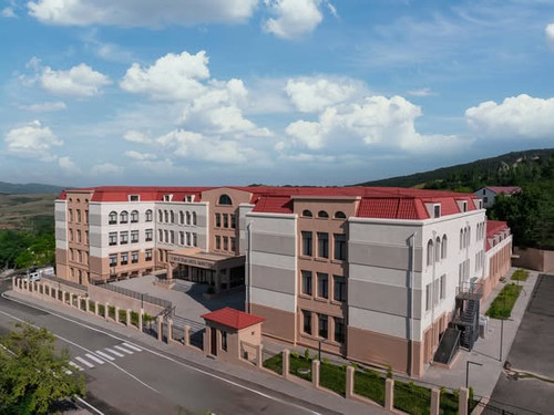 601502599 1174405164842713 3654949763263028827 n.jpg?stp=dst jpg s590x590 tt6& nc cat=100&ccb=1 7& n.jpg