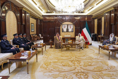 G8sRuqlXUAEeo I.jpg