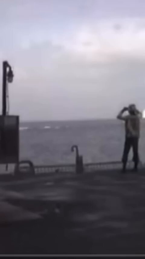 Vax51vMZMUOgCaCF.jpg