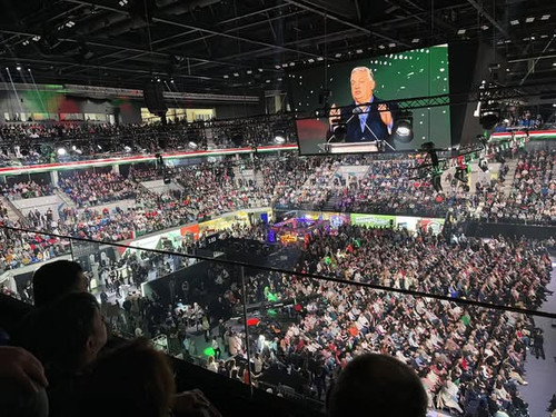 600271439 1256084029664452 3632090593502669381 n.jpg?stp=cp6 dst jpg s590x590 tt6& nc cat=110&ccb=1 .jpg