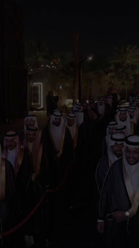 Gz7S7o2yq3lFo8 6.jpg