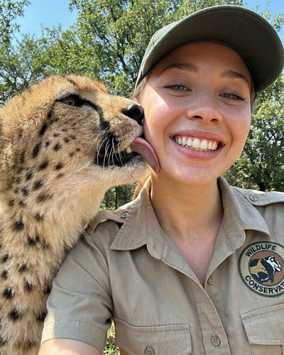 CHEETAH KISS.jpg