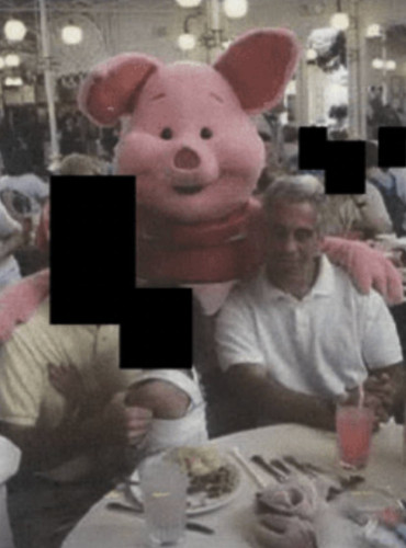 G8llmeTbAAAHvkb.jpg