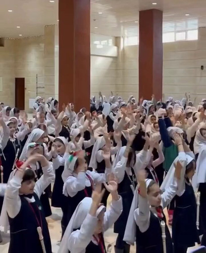  RZoVNNfko4sziQ0.jpg