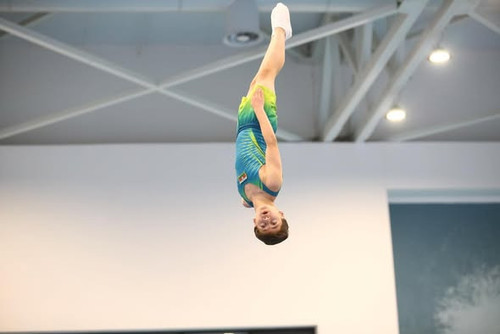 600846328 18442336894098994 2404871727832731483 n.jpg?stp=dst jpg s590x590 tt6& nc cat=107&ccb=1 7& .jpg