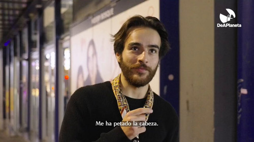 v5Uy77JyYVLUZ5gH.jpg