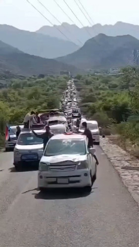 ege1ZaSblwVgExC .jpg