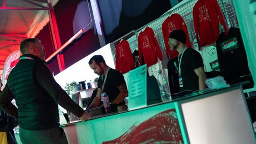 600909507 1497351455093552 1287661971879115645 n.jpg?stp=dst jpg s590x590 tt6& nc cat=107&ccb=1 7& n.jpg