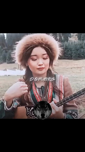 5xxJErHuofCmiObn.jpg