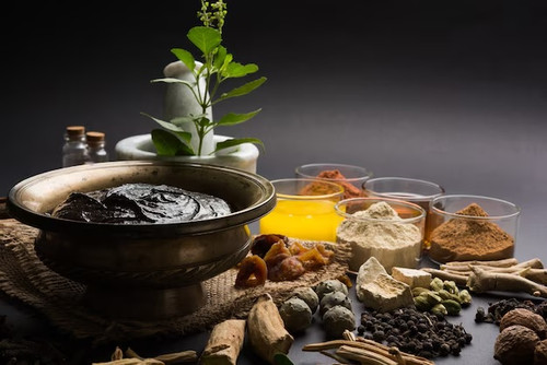 Where to Find Authentic Ayurveda Treatment in Kalyan West for Natural Healing.jpg
